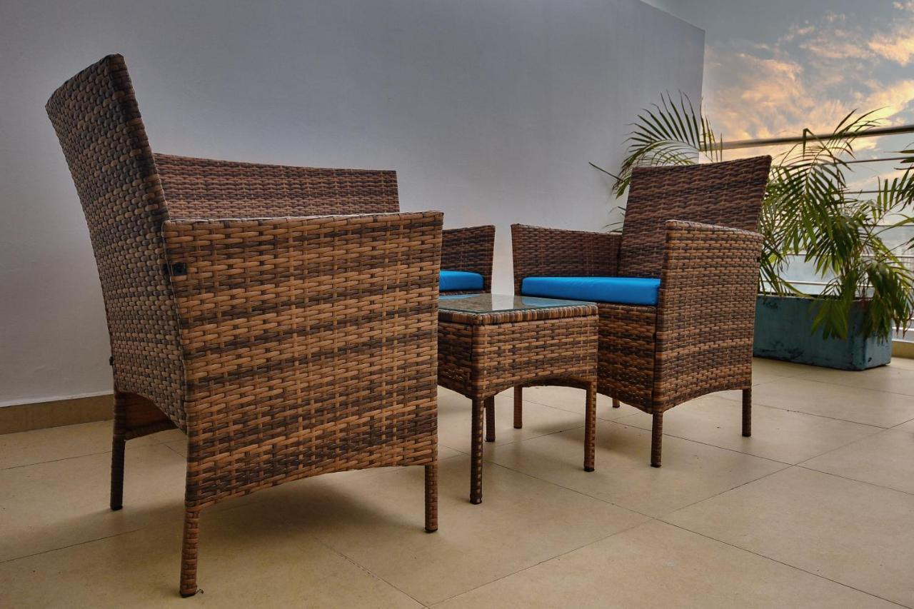 Robert'S Hotel Abidjan Exterior photo